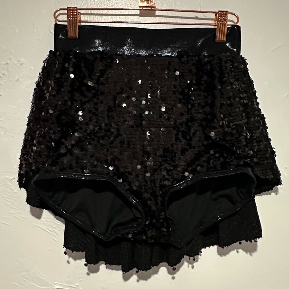 Balera Ultra Sparkle Back-Panel Skirt
SQ9237 - Picture 2 of 9